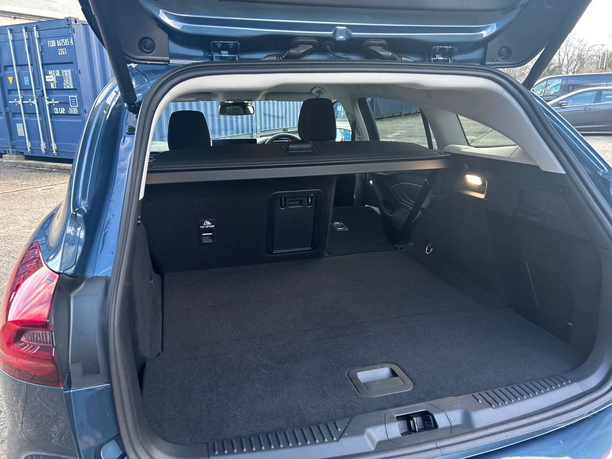 ECOBOOST HYBRID MHEV 155