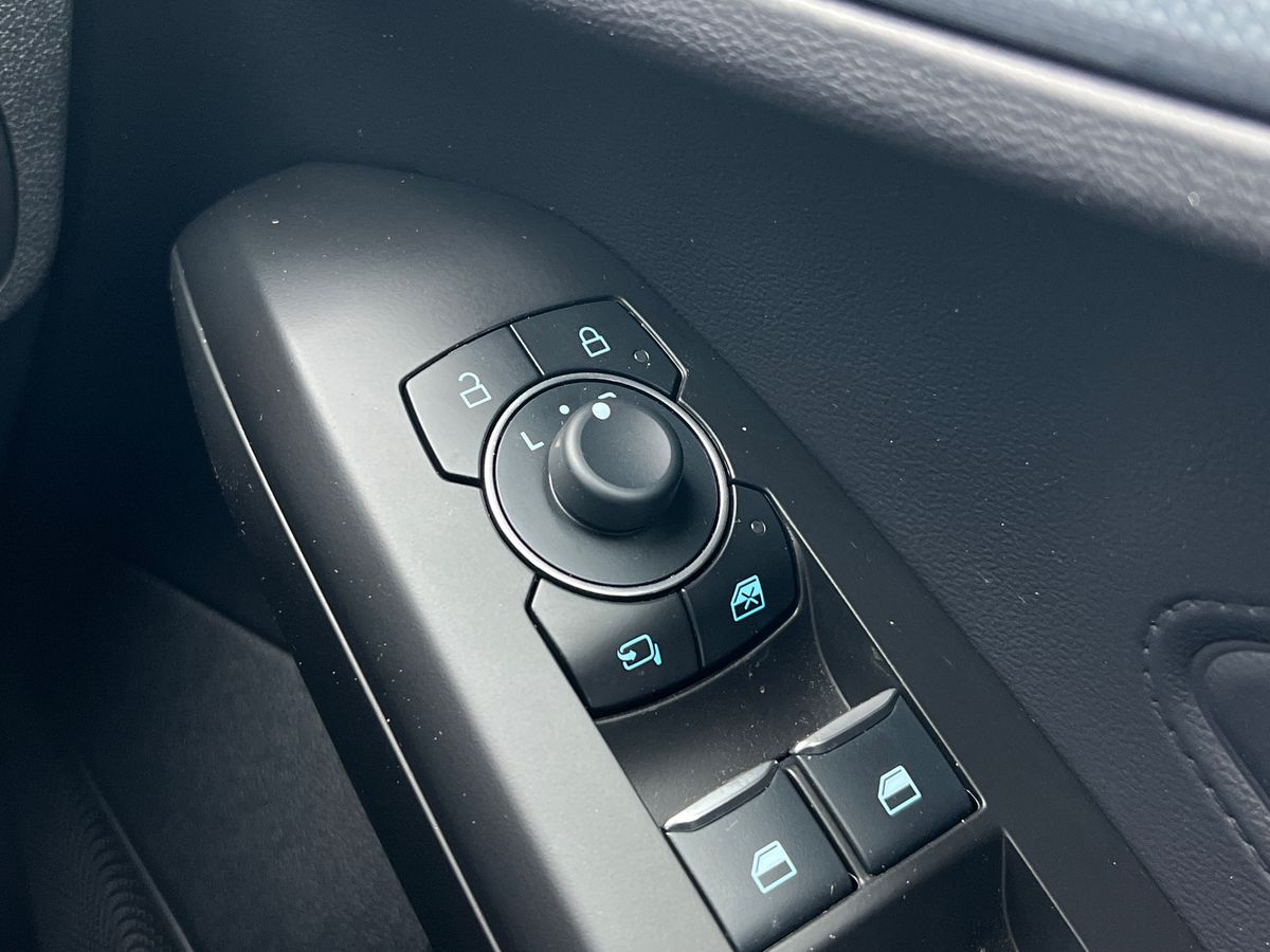 ECOBOOST HYBRID MHEV 155