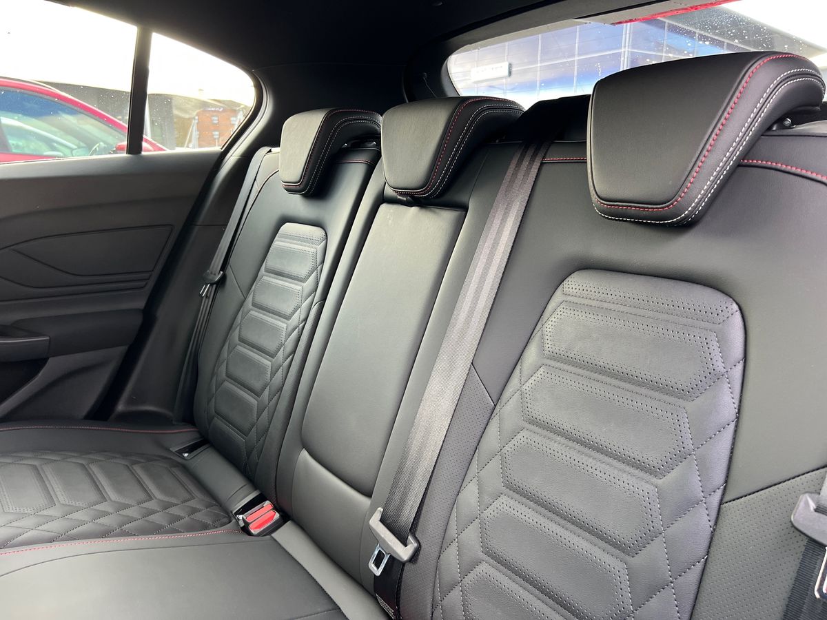 ECOBOOST HYBRID MHEV 155