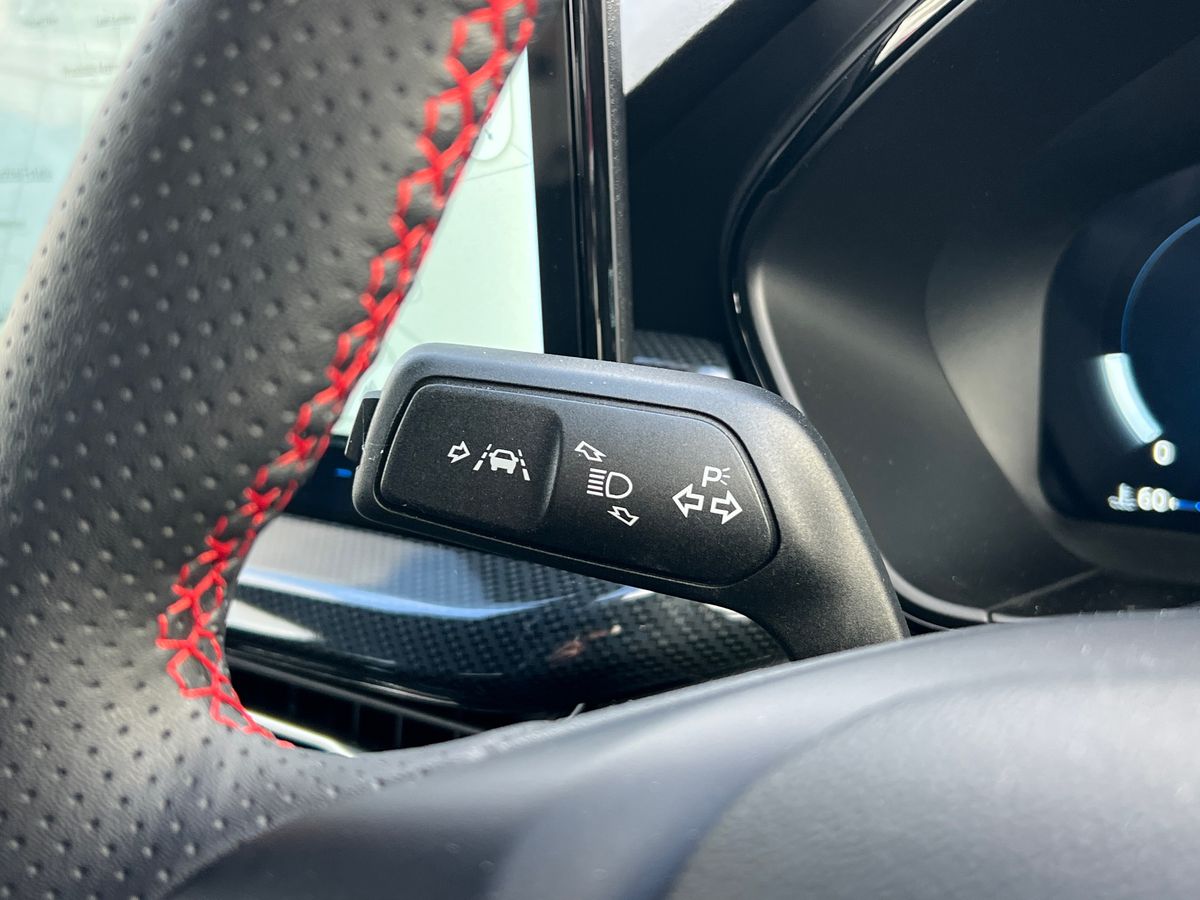 ECOBOOST HYBRID MHEV 155