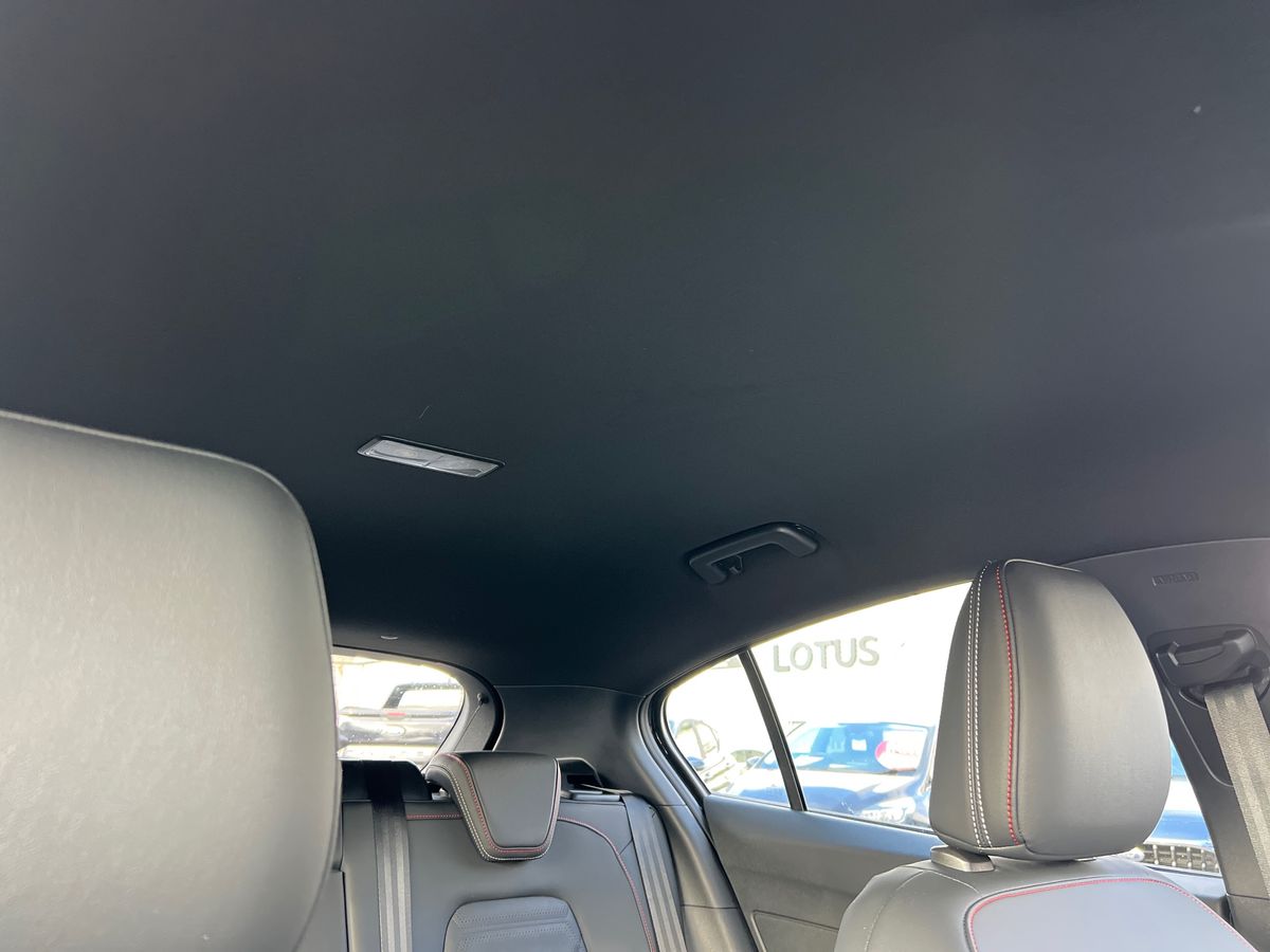 ECOBOOST HYBRID MHEV 155