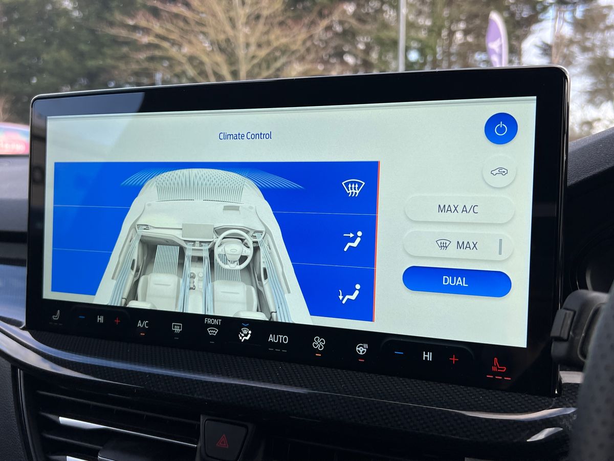 ECOBOOST HYBRID MHEV 155