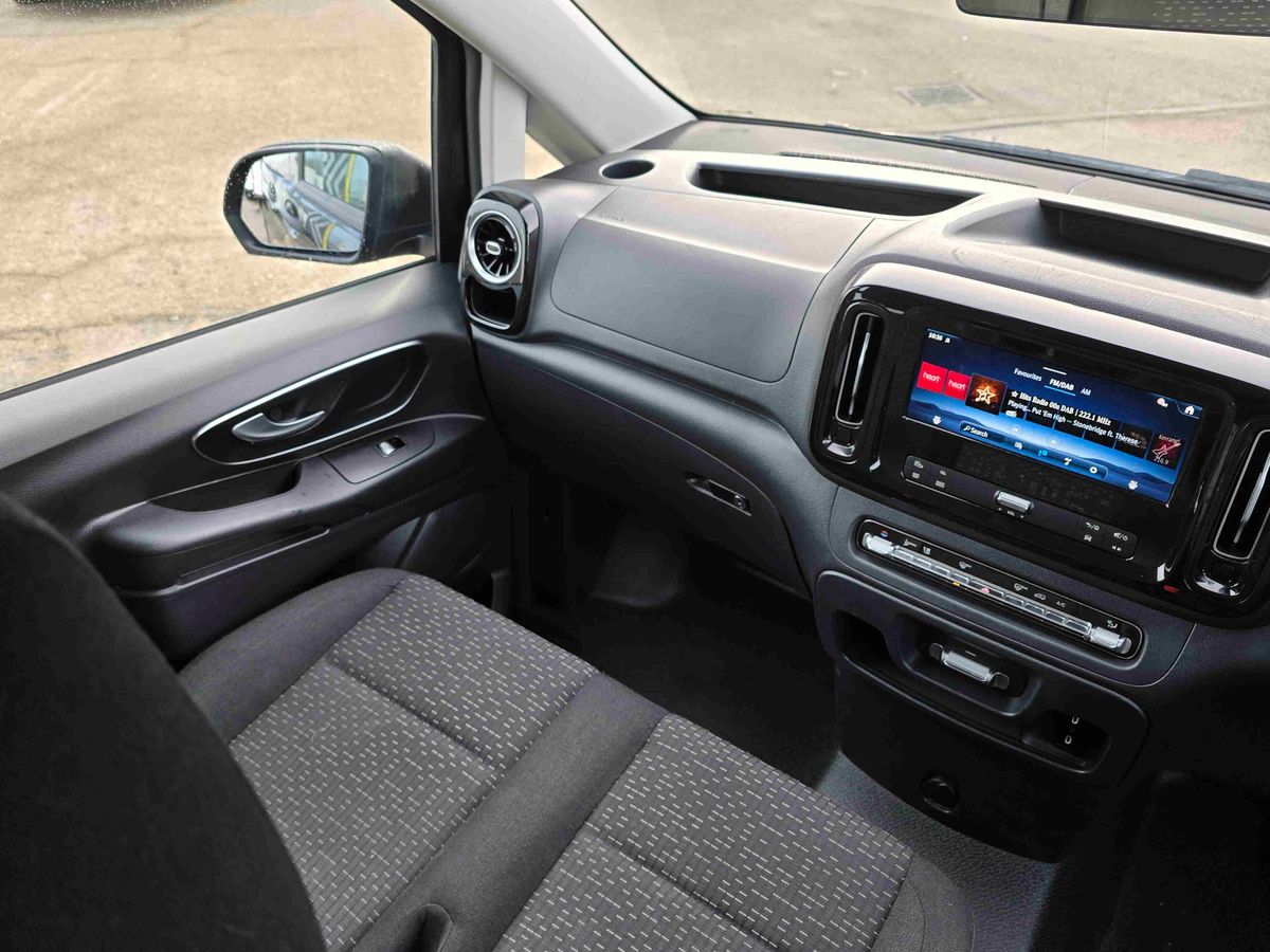 119CDI CREW VAN 9G-TRONIC