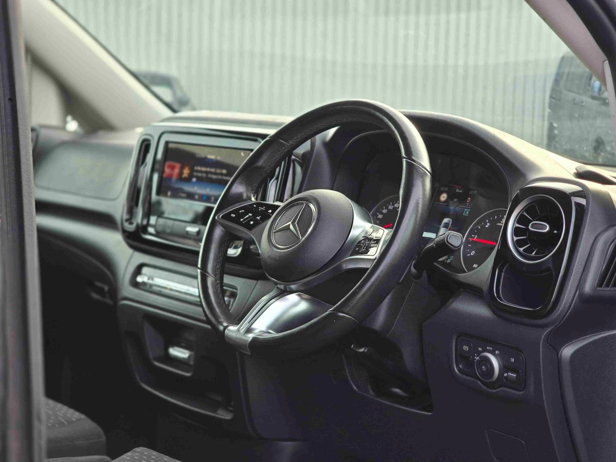 119CDI CREW VAN 9G-TRONIC