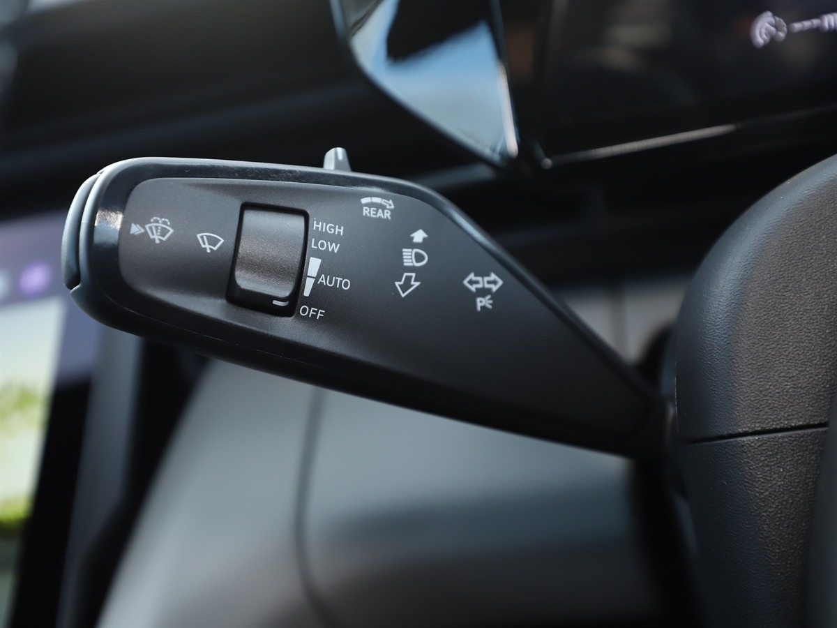 79KWH AWD DRIVER ASSIST