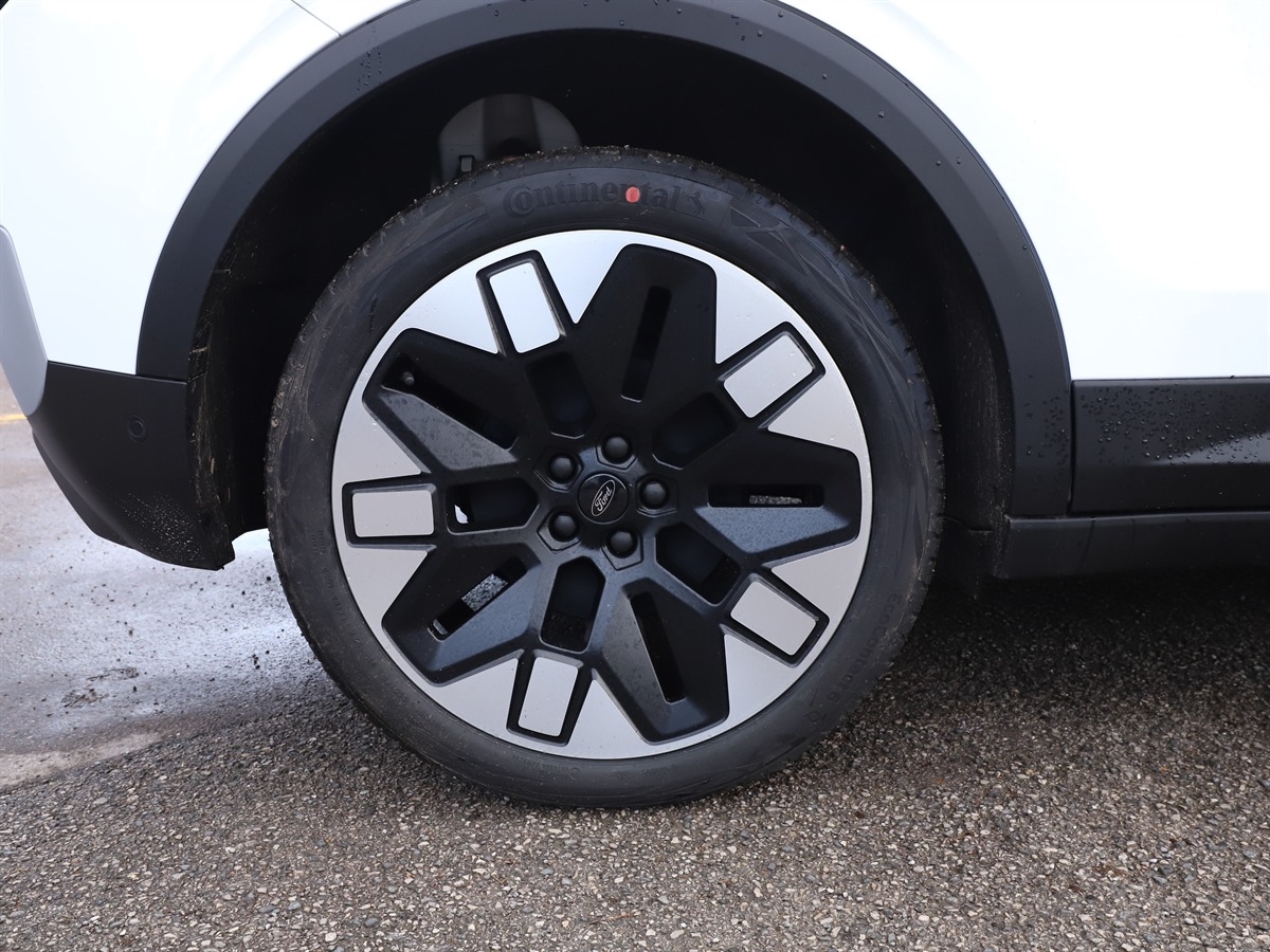 79KWH AWD DRIVER ASSIST