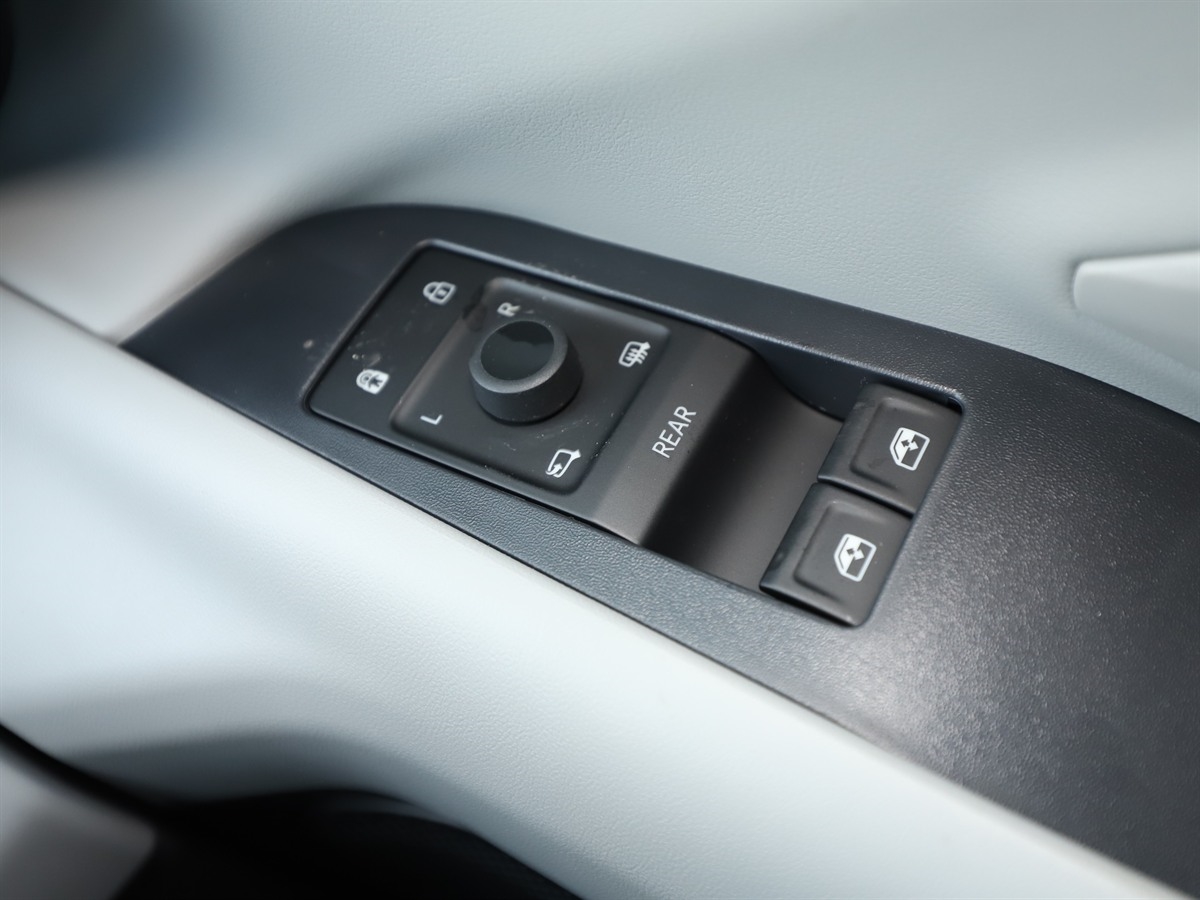 79KWH AWD DRIVER ASSIST