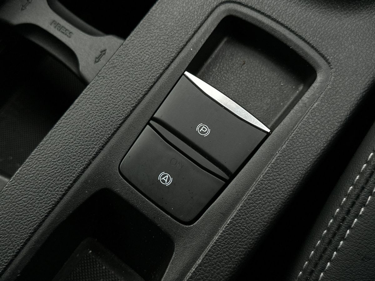 ECOBOOST HYBRID MHEV 155