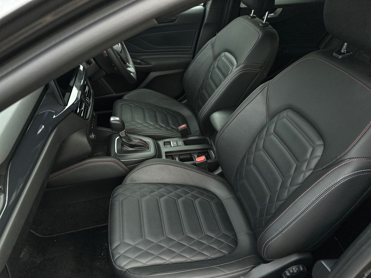 ECOBOOST HYBRID MHEV 155