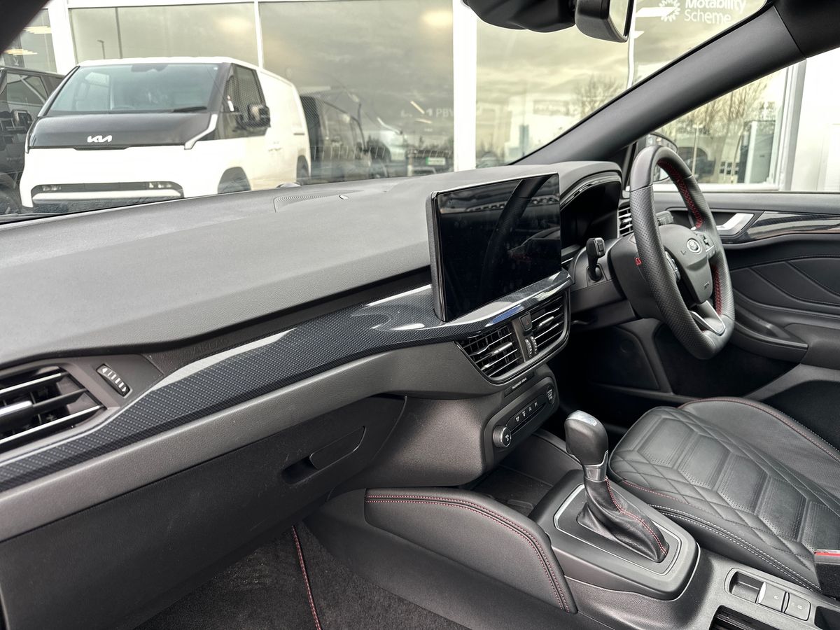 ECOBOOST HYBRID MHEV 155