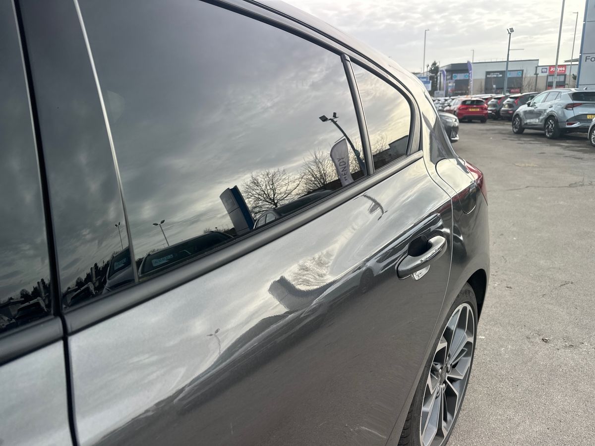 ECOBOOST HYBRID MHEV 155