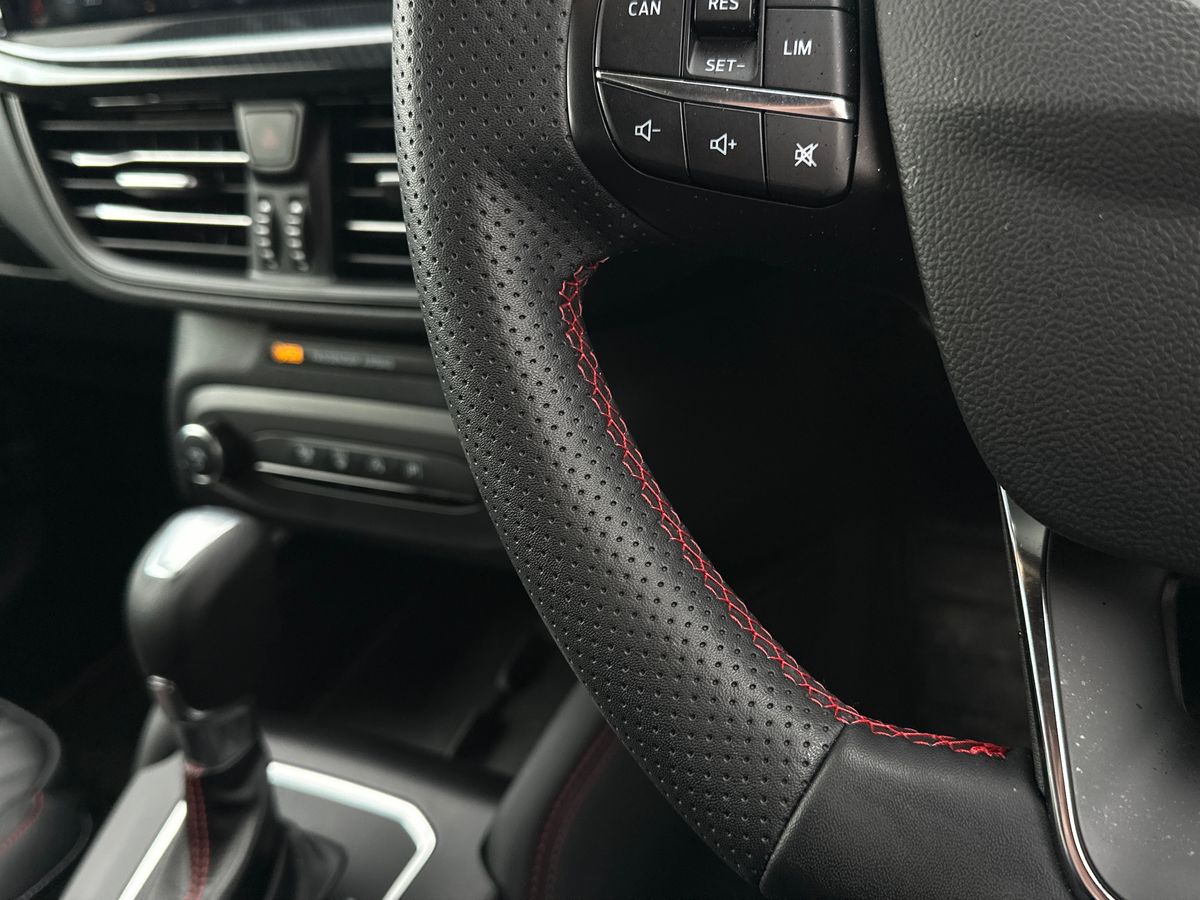 ECOBOOST HYBRID MHEV 155