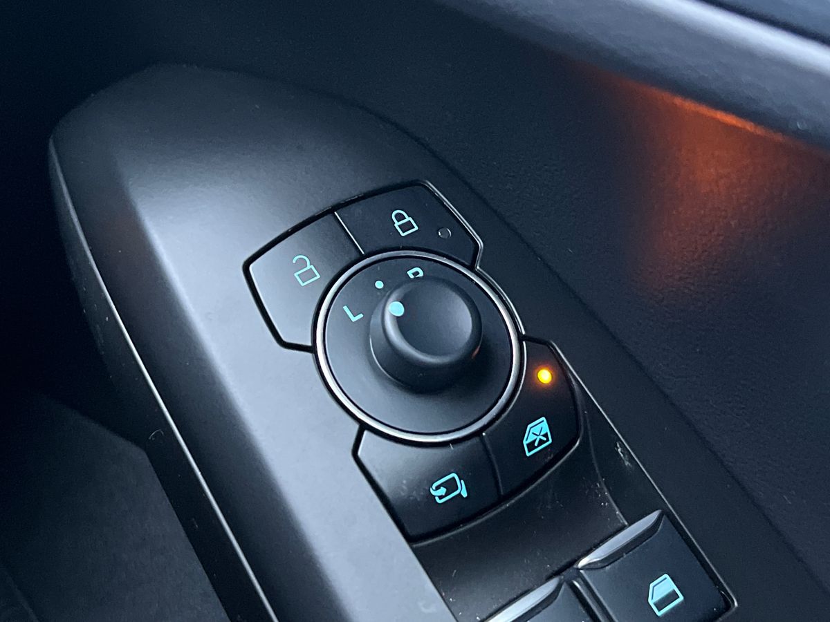 ECOBOOST HYBRID MHEV 155