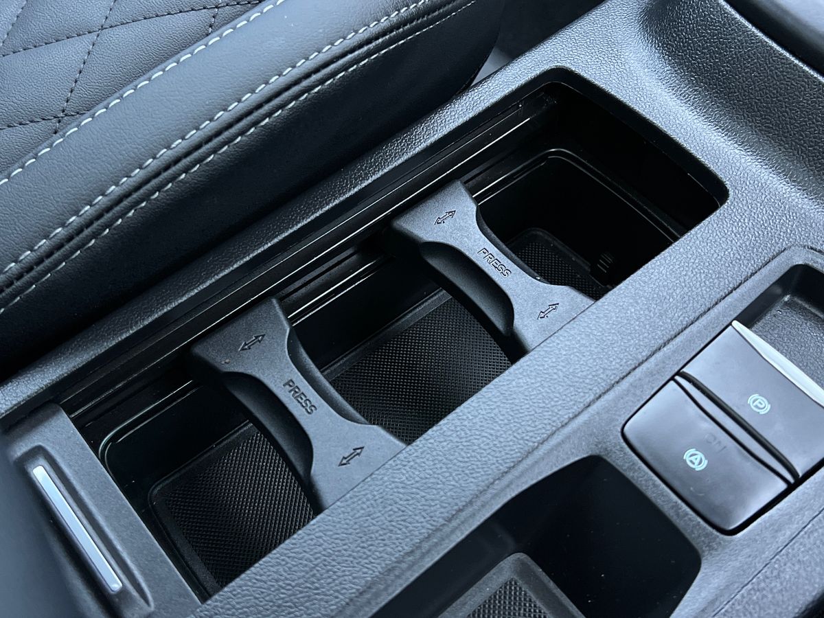 ECOBOOST HYBRID MHEV 155