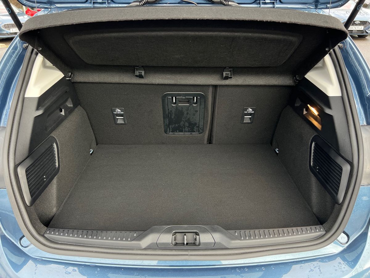 ECOBOOST HYBRID MHEV 155