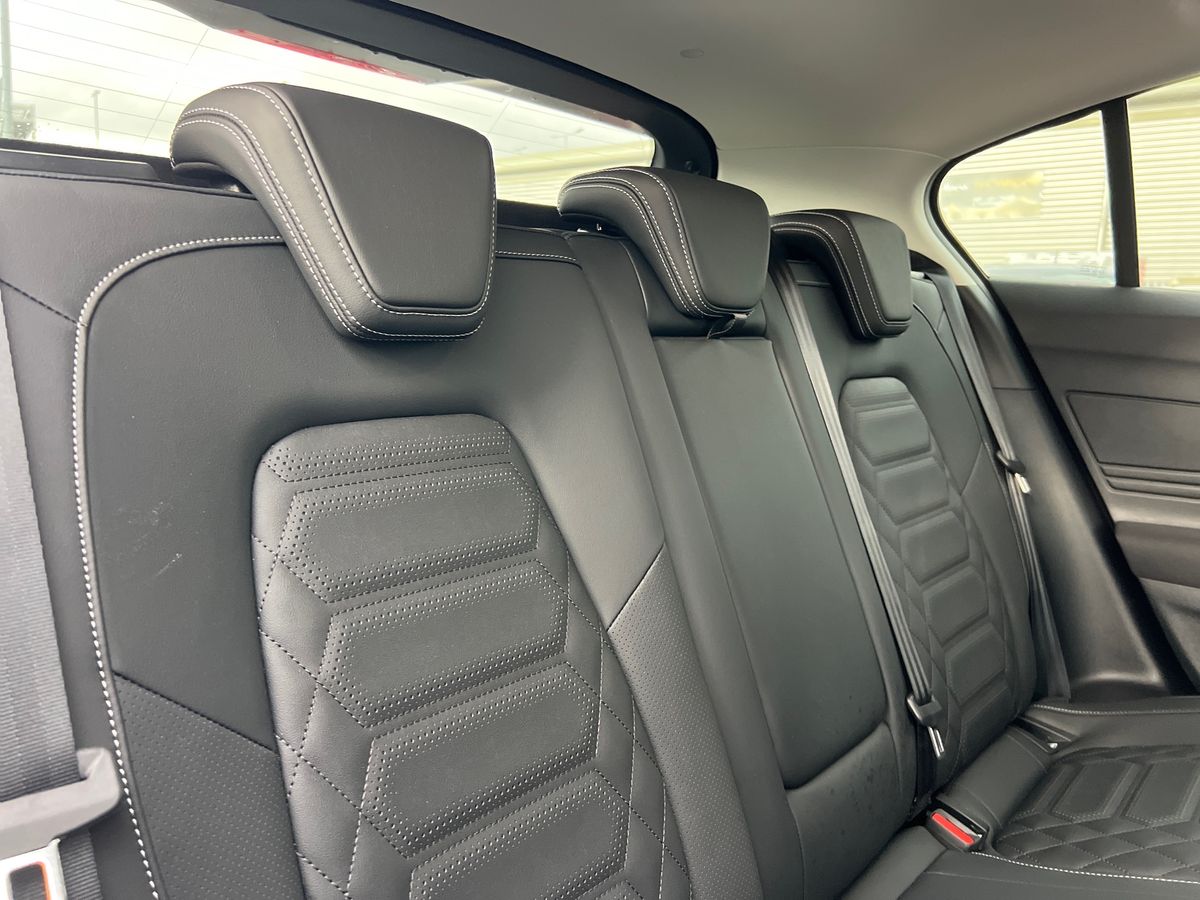 ECOBOOST HYBRID MHEV 155