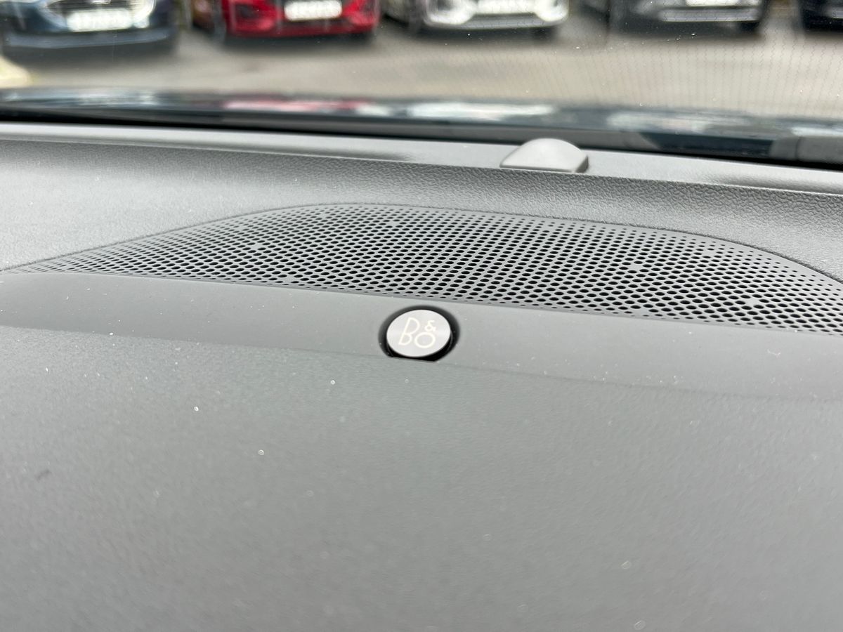 ECOBOOST HYBRID MHEV 155