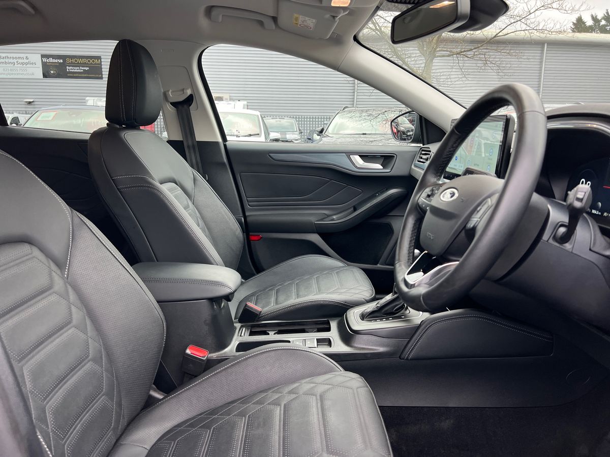 ECOBOOST HYBRID MHEV 155