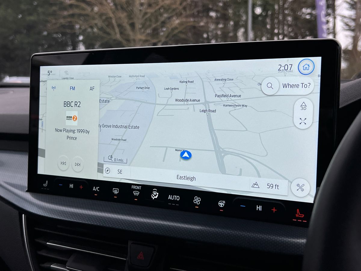 ECOBOOST HYBRID MHEV 155