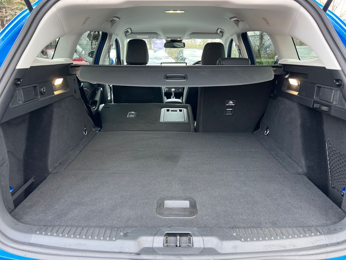 ECOBOOST HYBRID MHEV 155