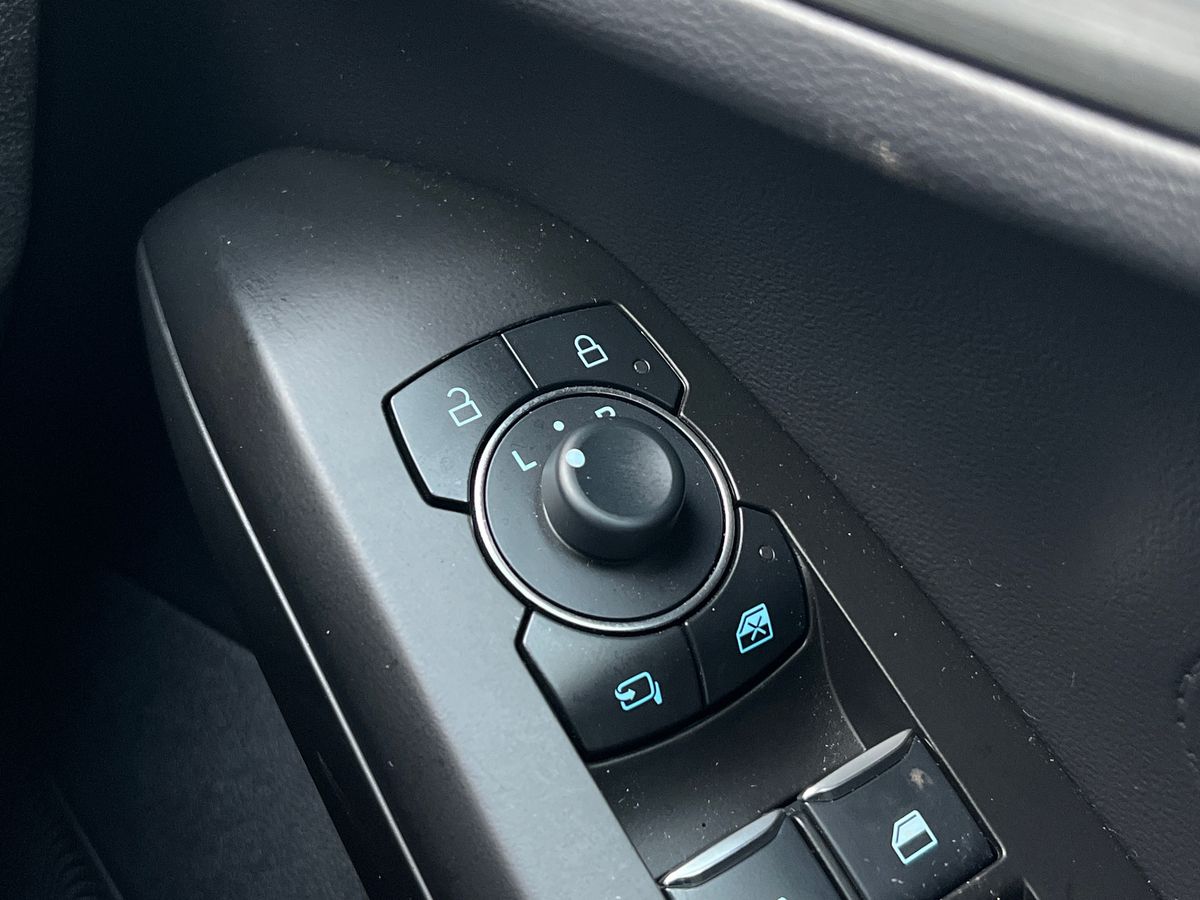 ECOBOOST HYBRID MHEV 155