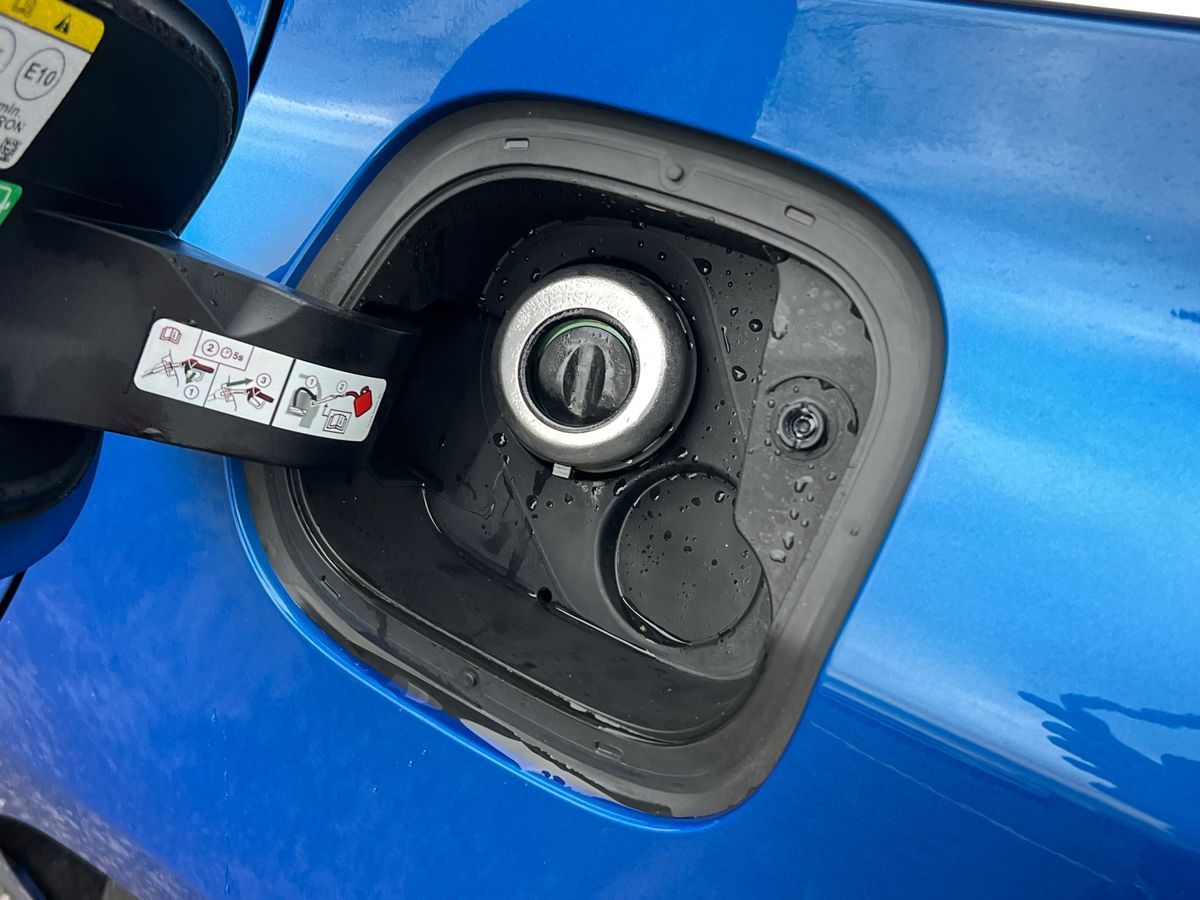 ECOBOOST HYBRID MHEV 155