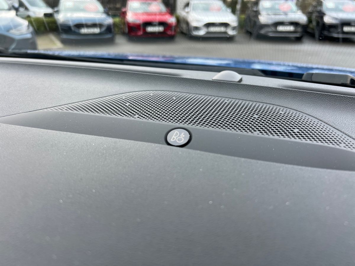 ECOBOOST HYBRID MHEV 155