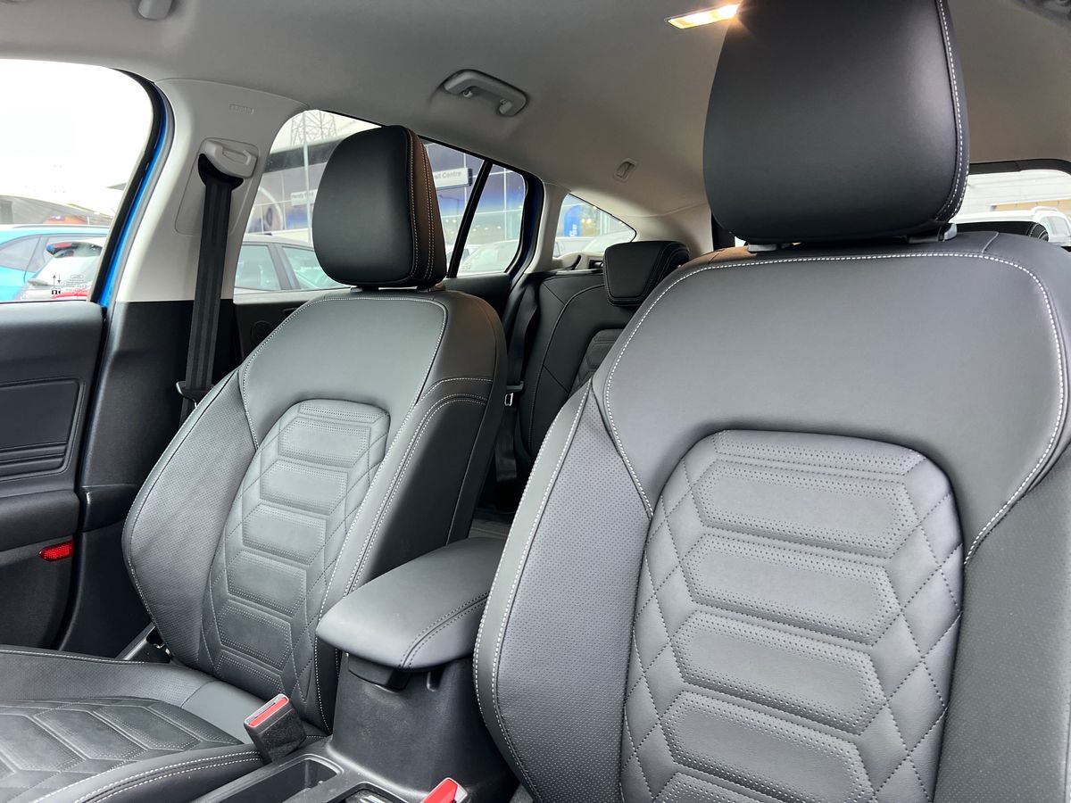 ECOBOOST HYBRID MHEV 155