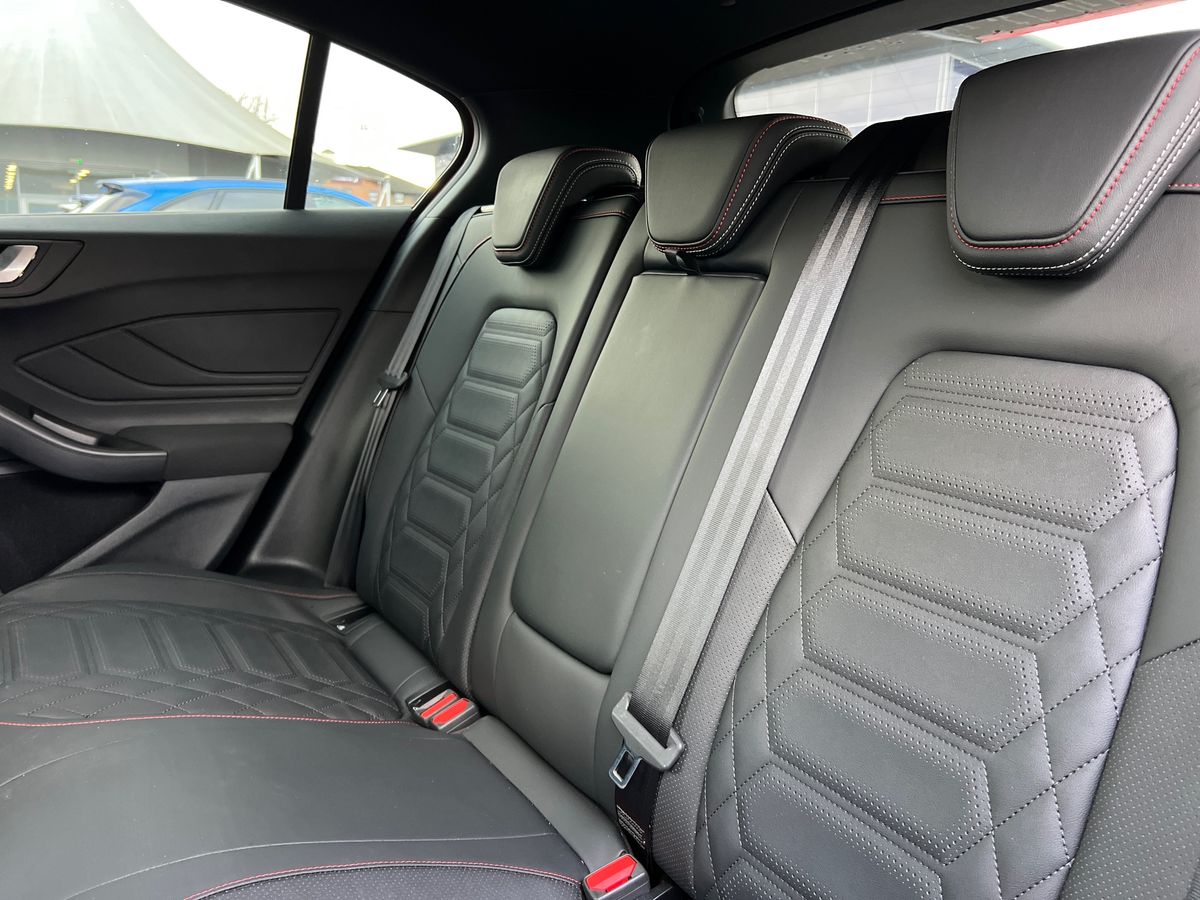 ECOBOOST HYBRID MHEV 155