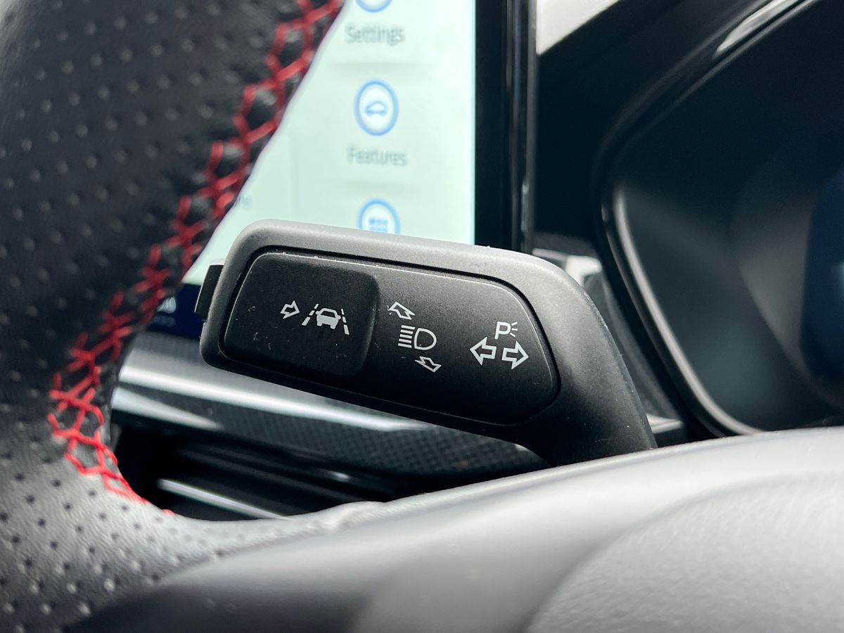 ECOBOOST HYBRID MHEV 155