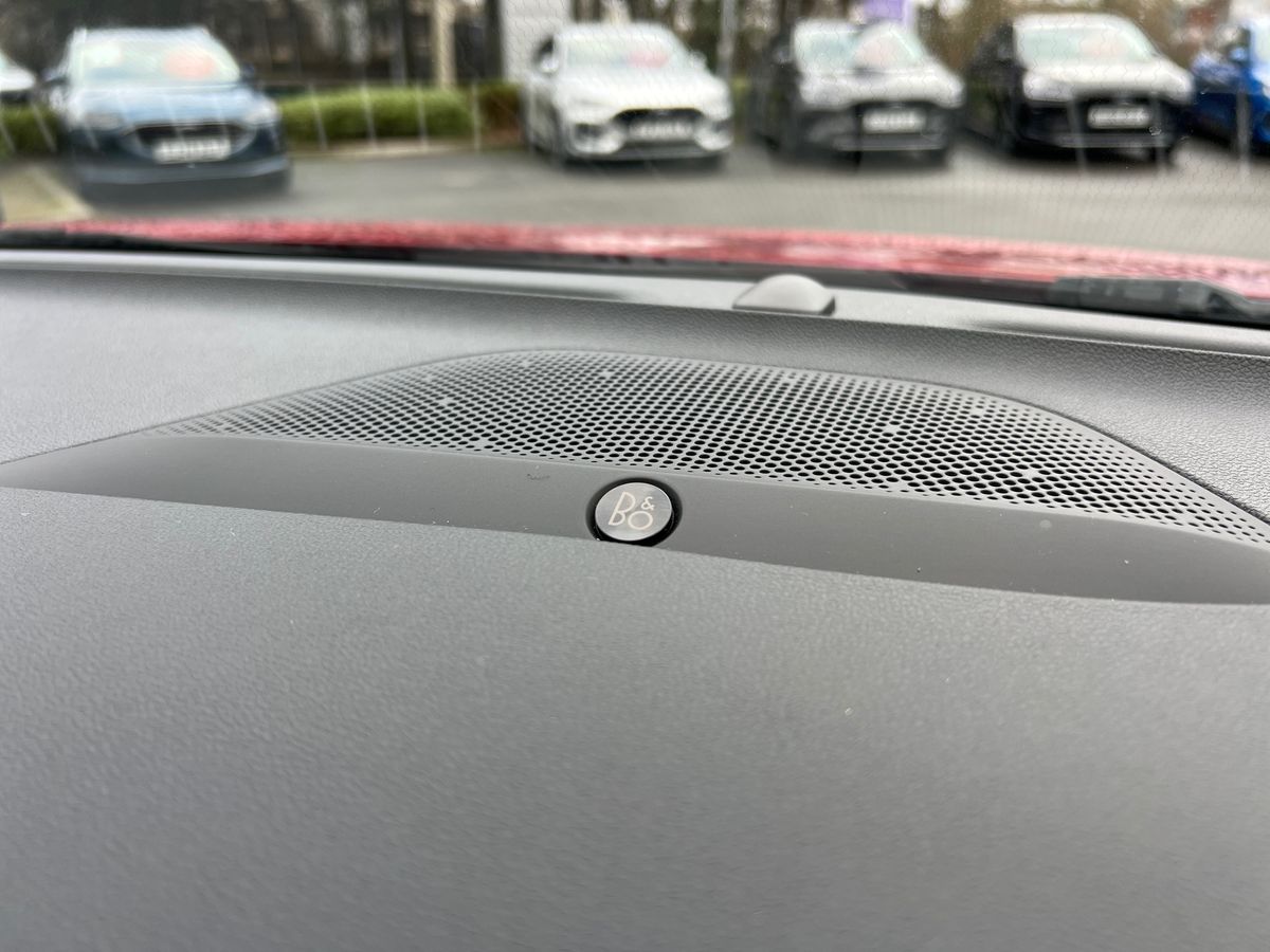 ECOBOOST HYBRID MHEV 155