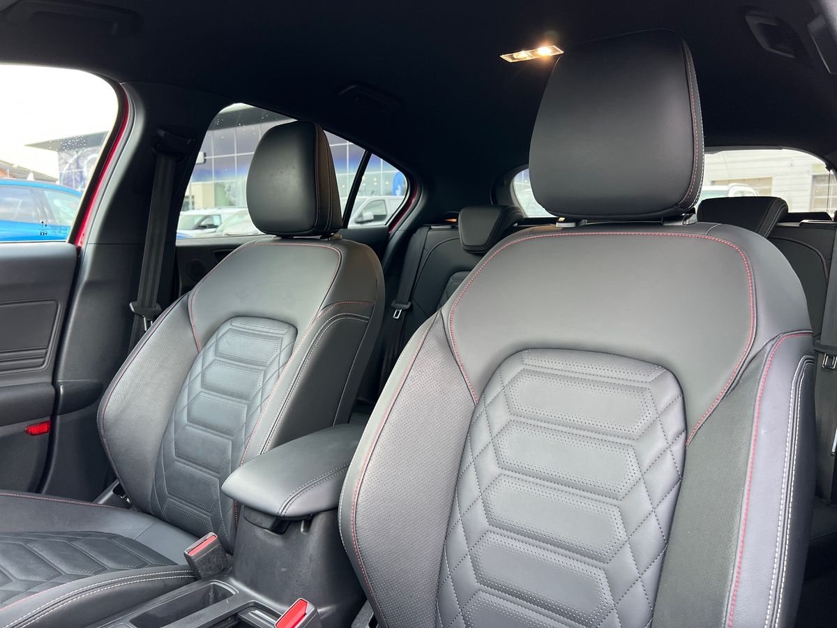 ECOBOOST HYBRID MHEV 155