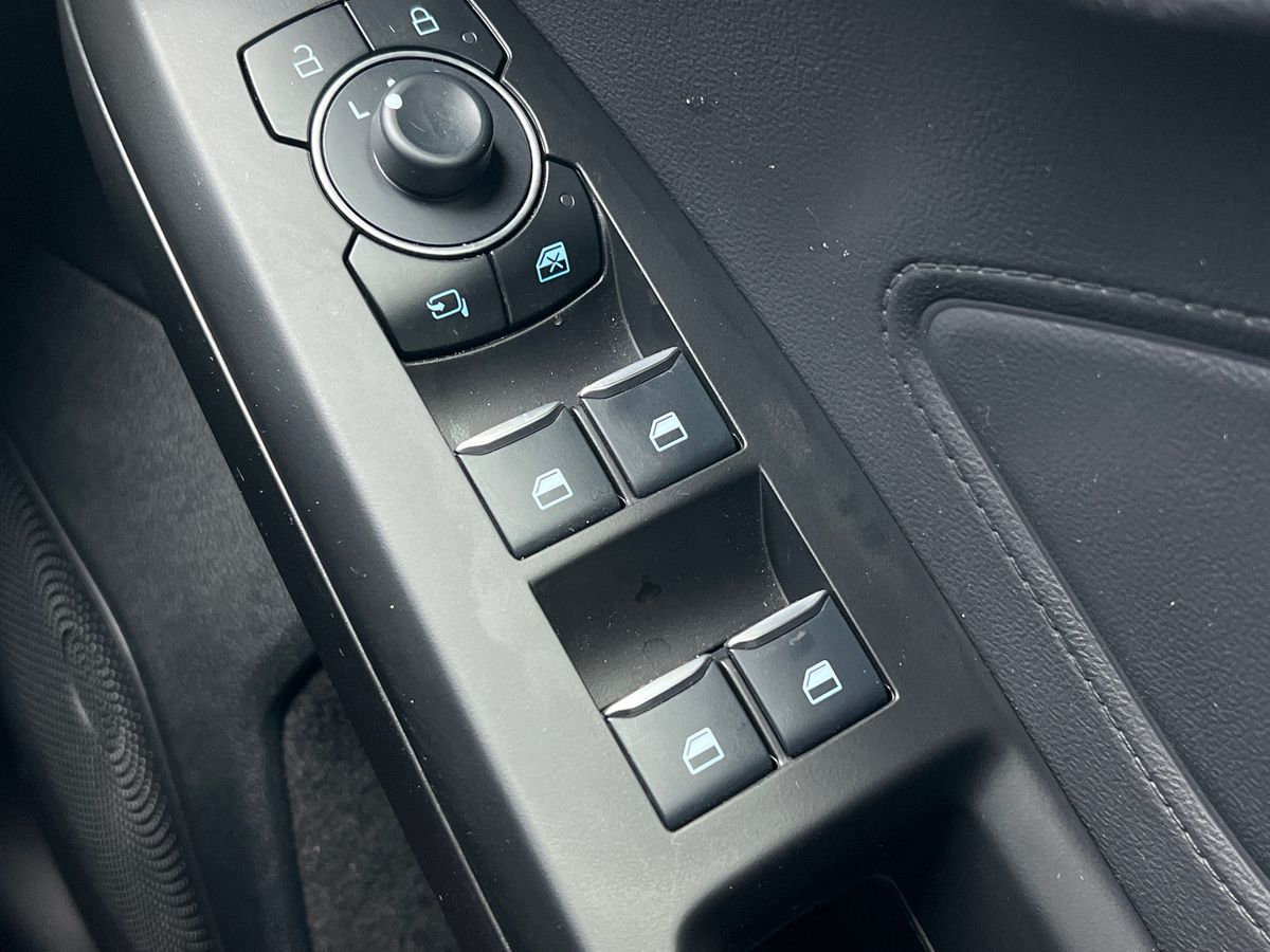 ECOBOOST HYBRID MHEV 155