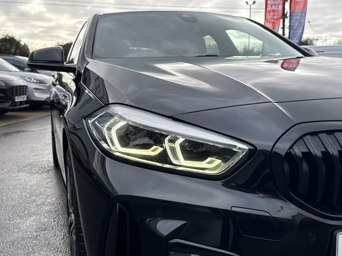 118I 136 LIVE COCKPIT PROFESSIONAL