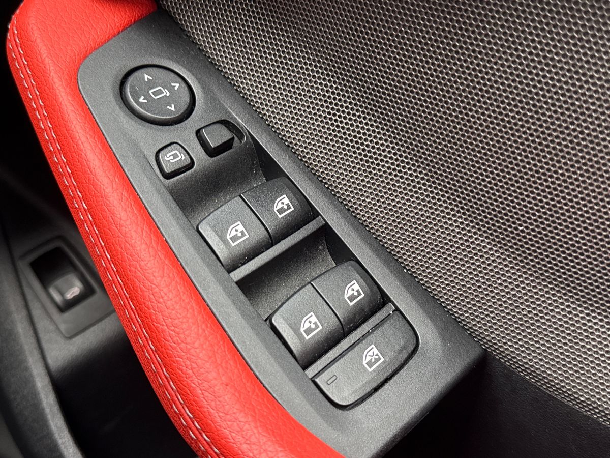 118I 136 LIVE COCKPIT PROFESSIONAL