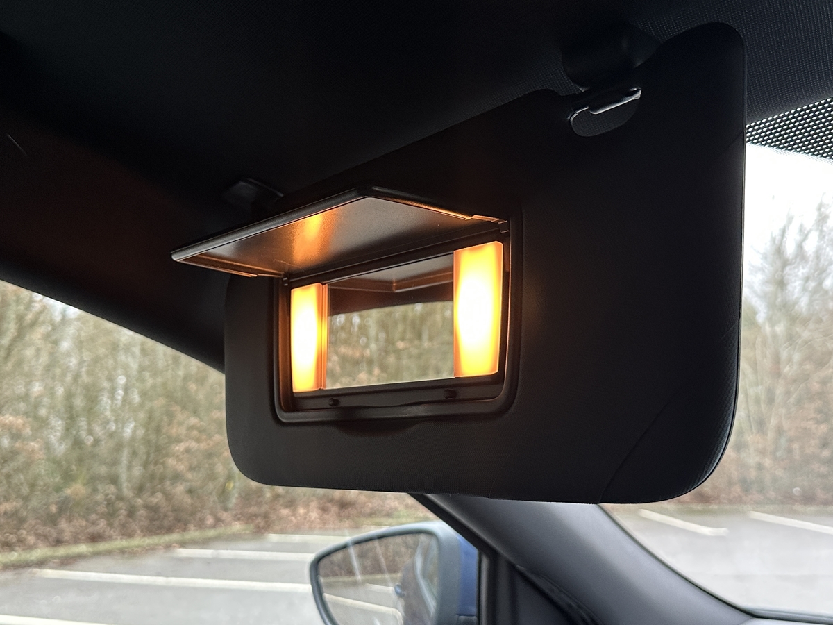 ECOBOOST HYBRID MHEV 155