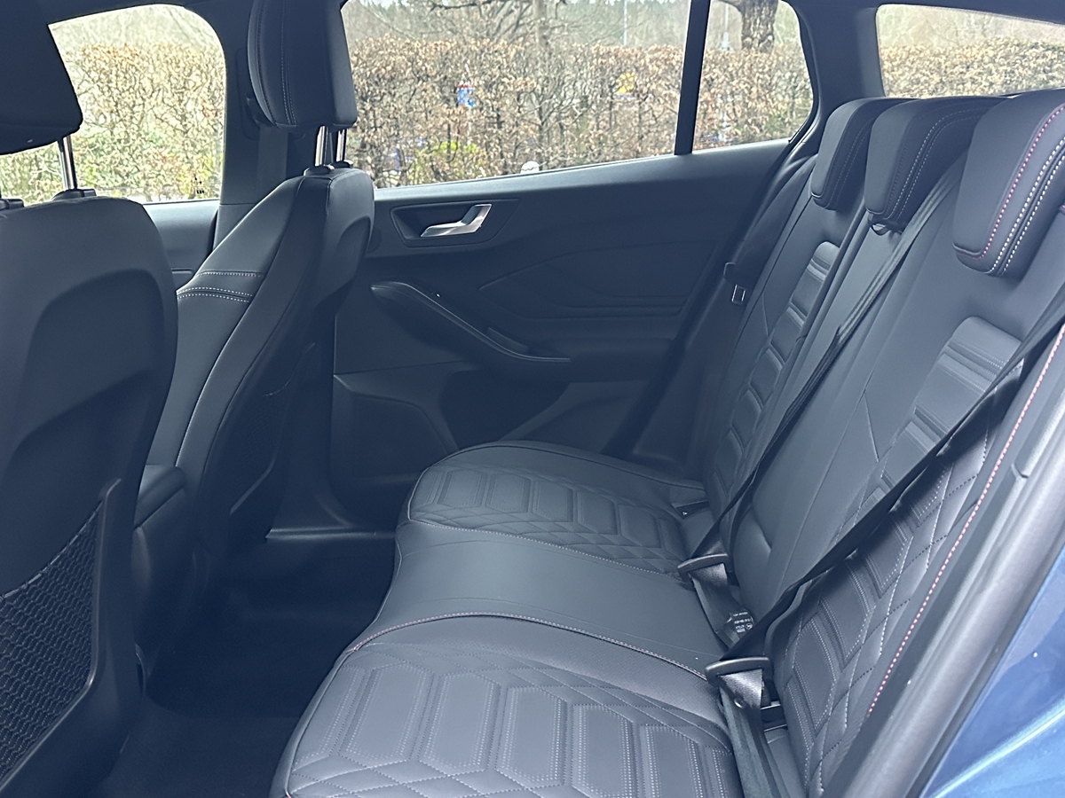 ECOBOOST HYBRID MHEV 155