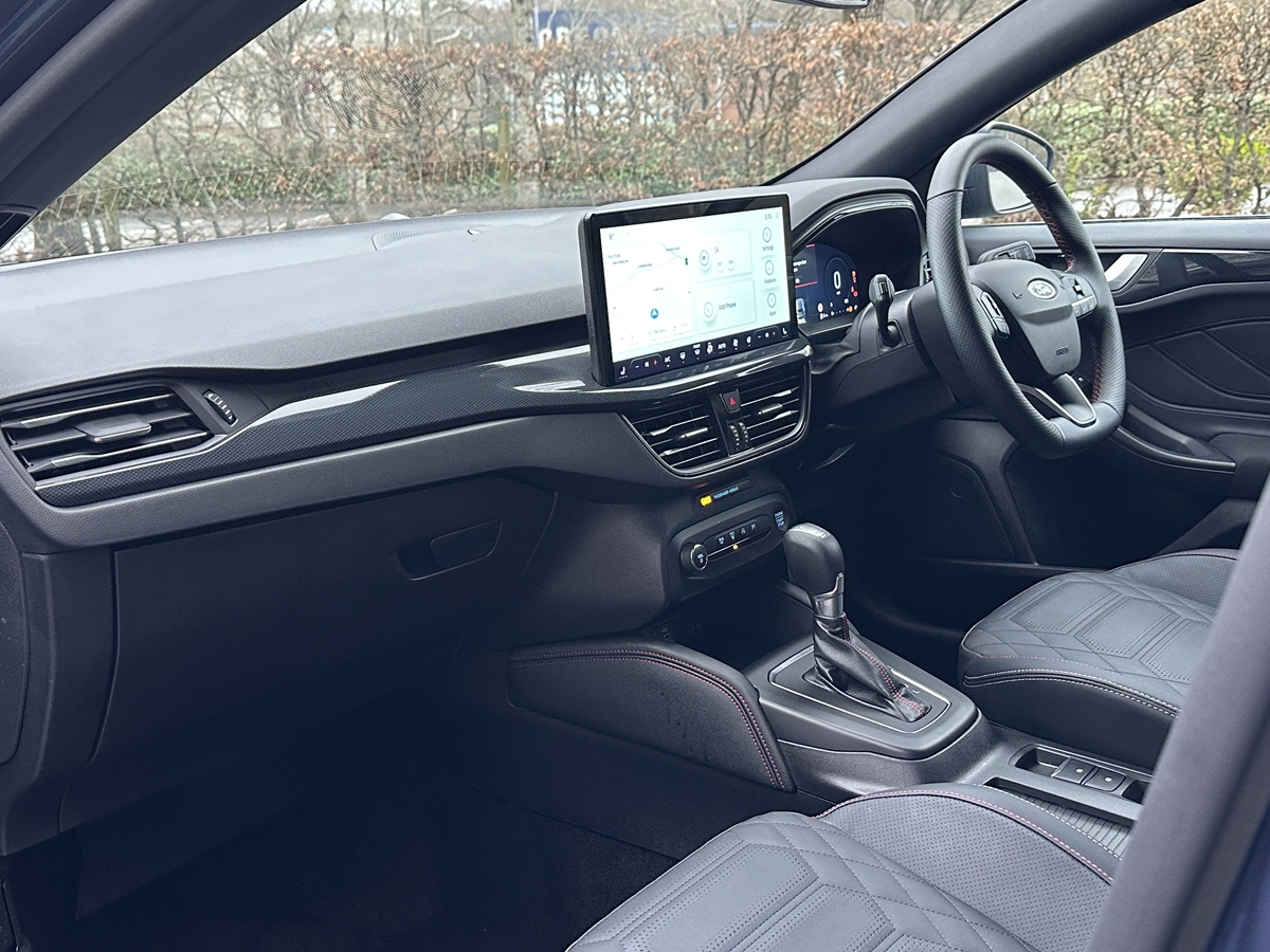 ECOBOOST HYBRID MHEV 155