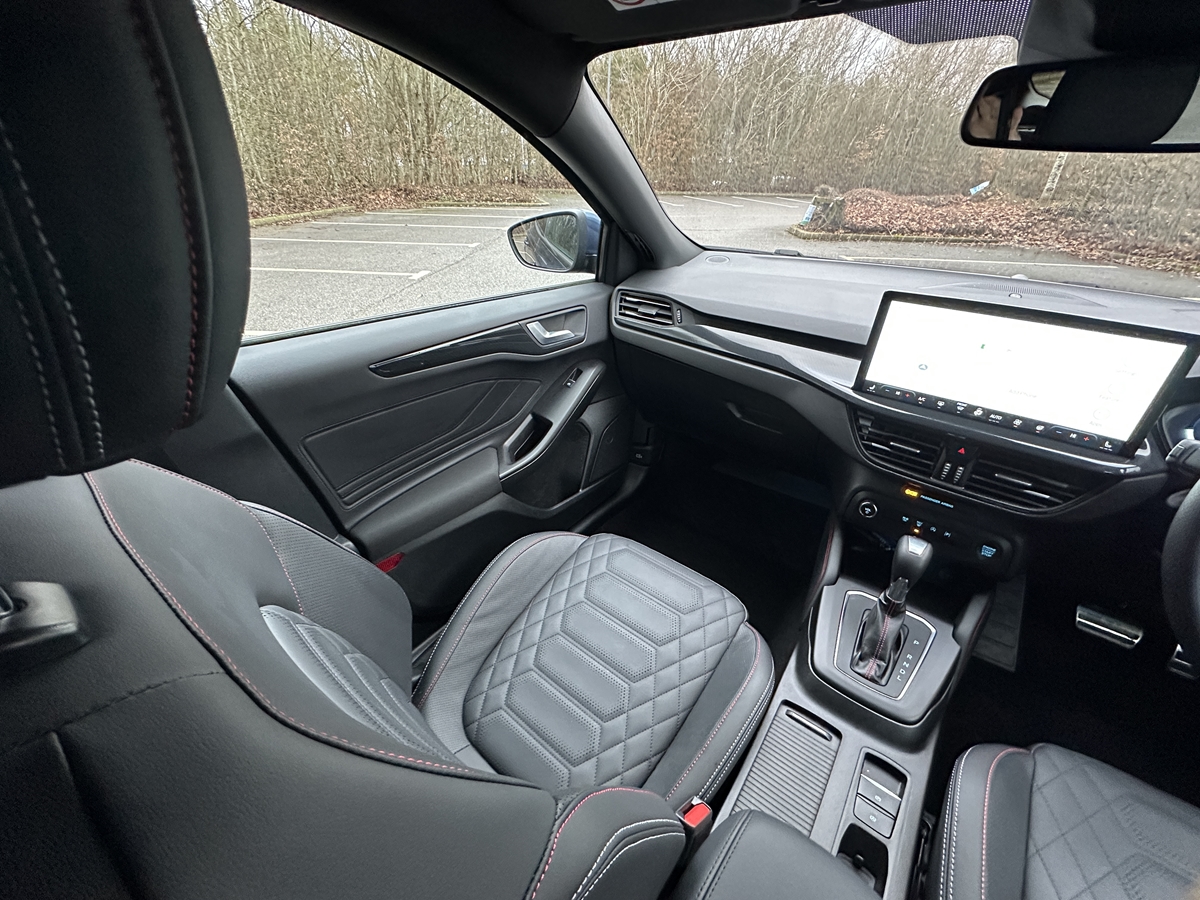 ECOBOOST HYBRID MHEV 155