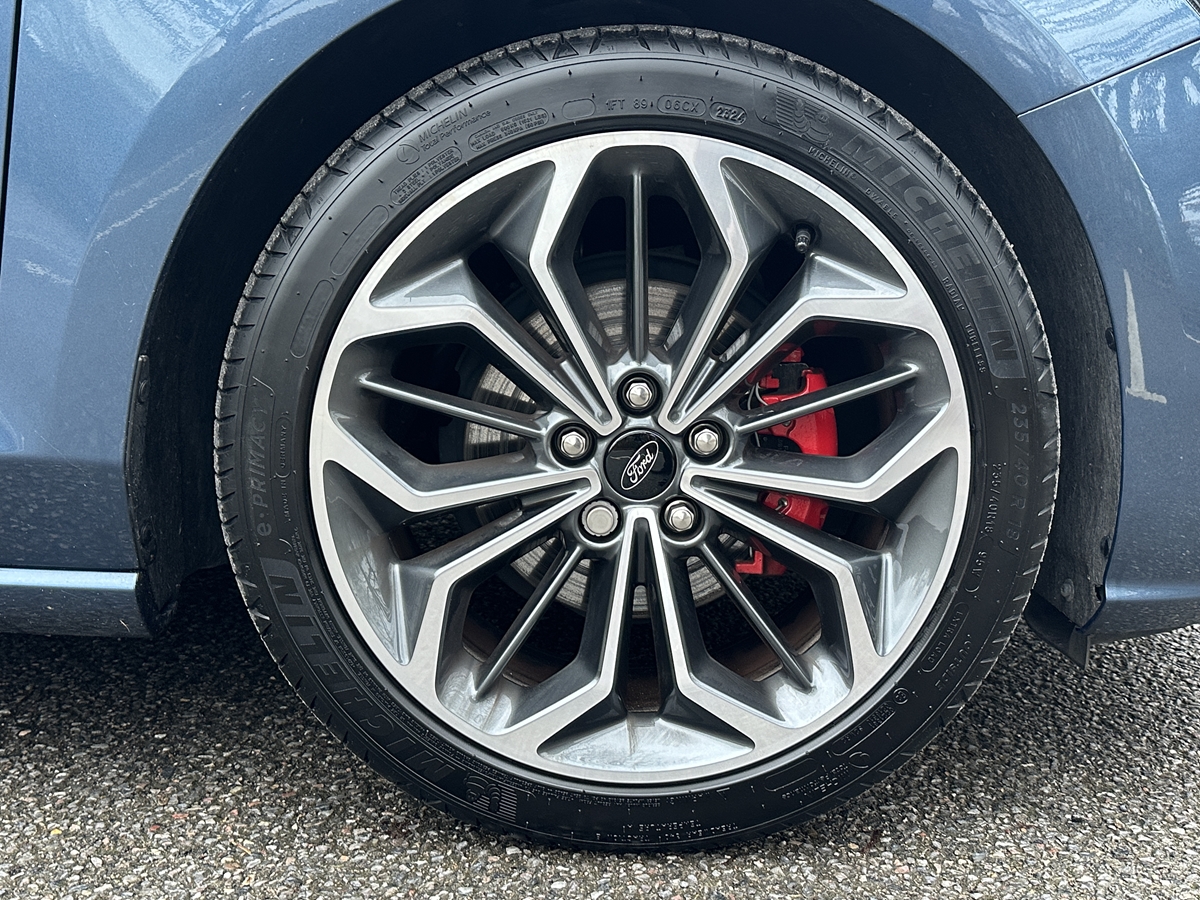 ECOBOOST HYBRID MHEV 155