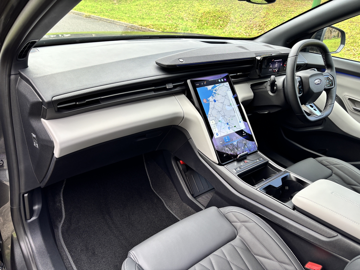 79KWH AWD DRIVER ASSIST