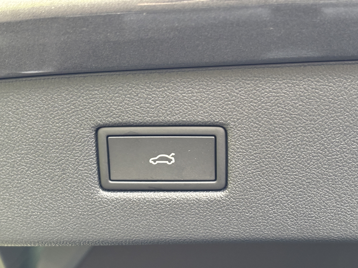 79KWH AWD DRIVER ASSIST