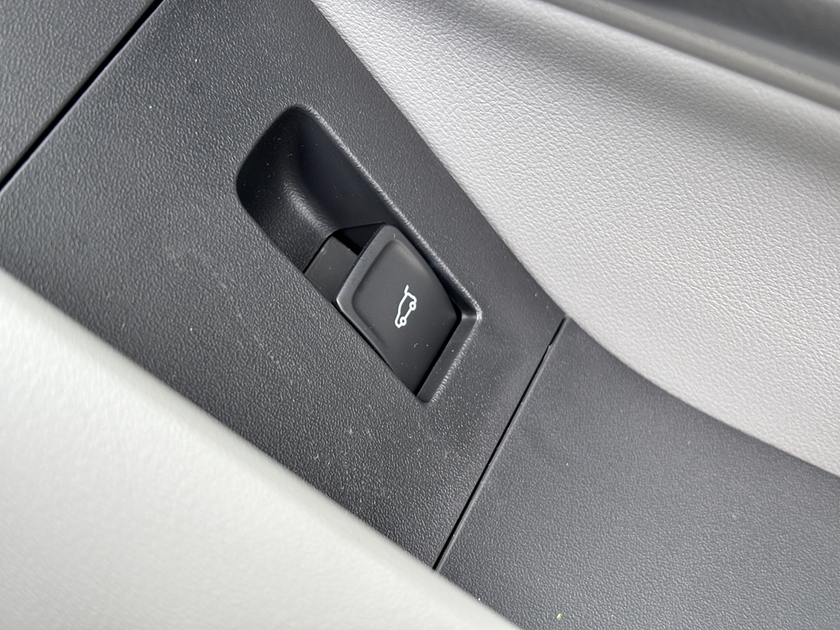 79KWH AWD DRIVER ASSIST