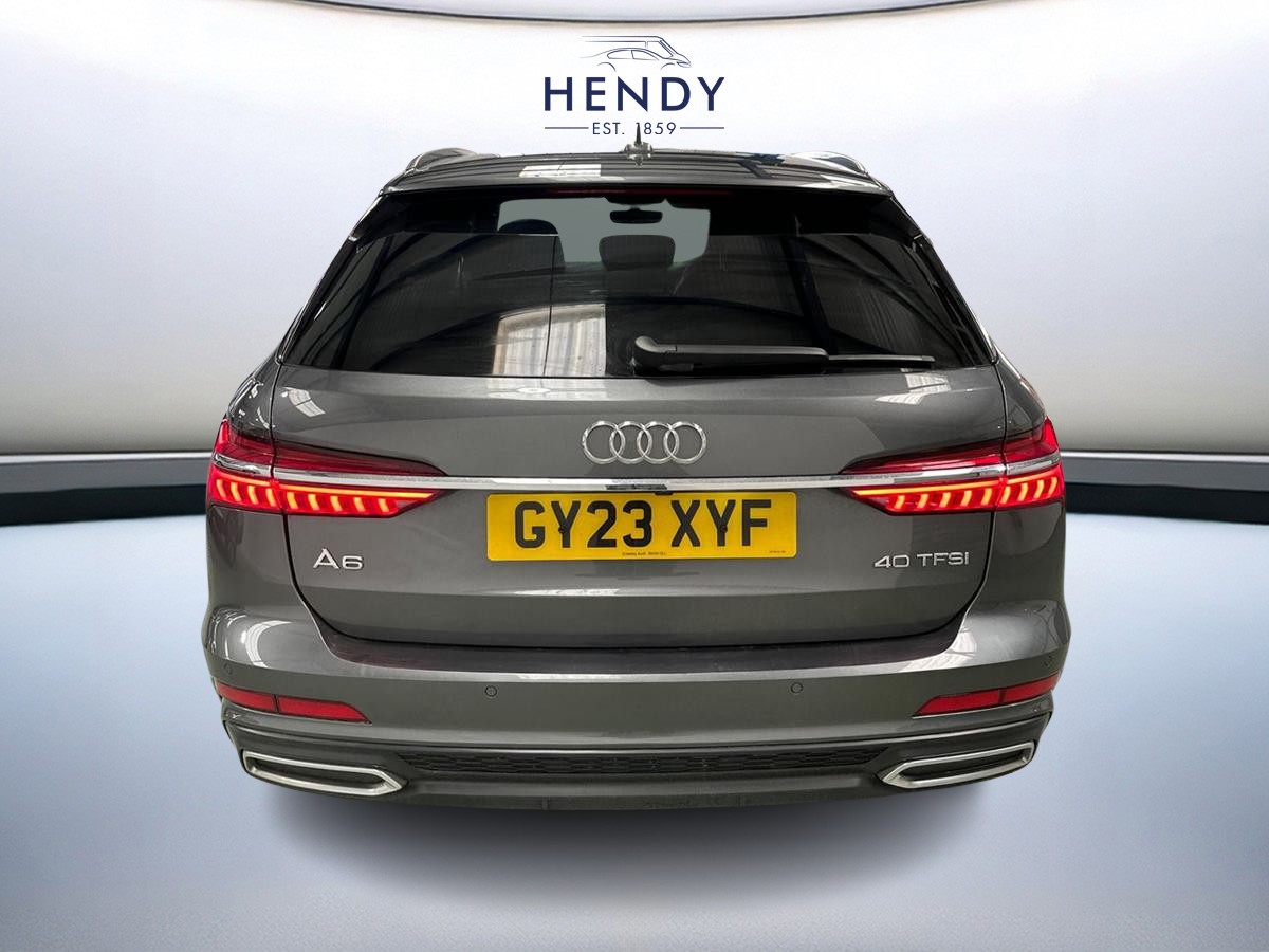 40 TFSI S TRONIC TECH PACK