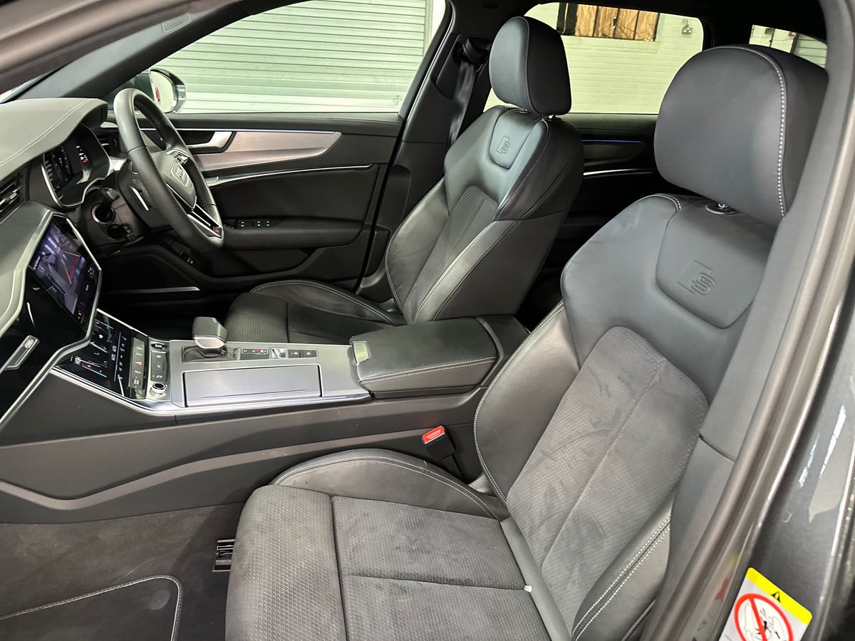 40 TFSI S TRONIC TECH PACK