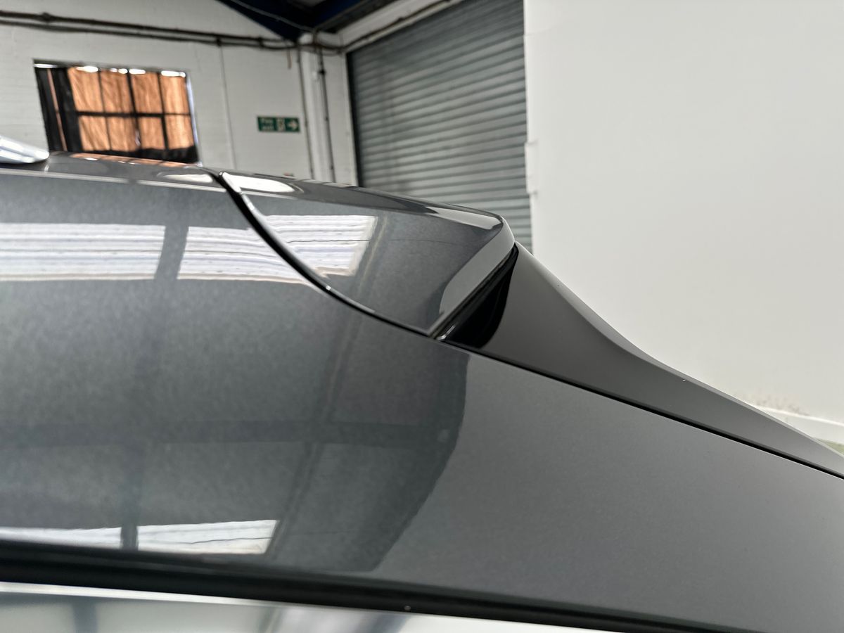 40 TFSI S TRONIC TECH PACK