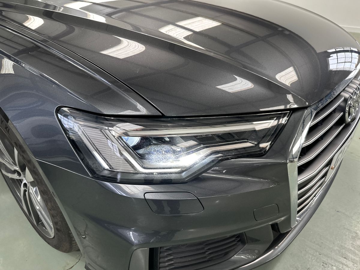 40 TFSI S TRONIC TECH PACK