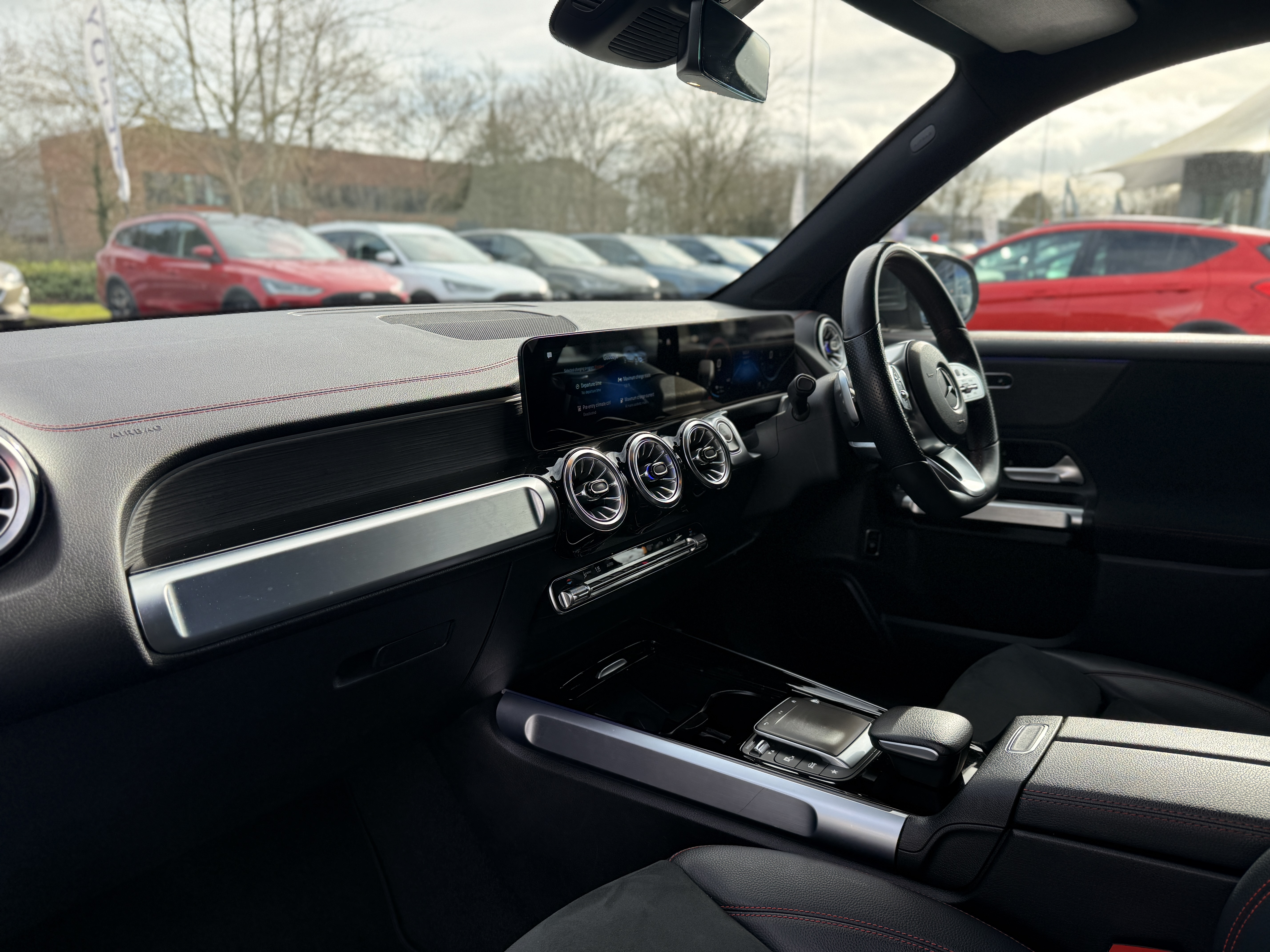 EQB 300 4MATIC 66.5KWH