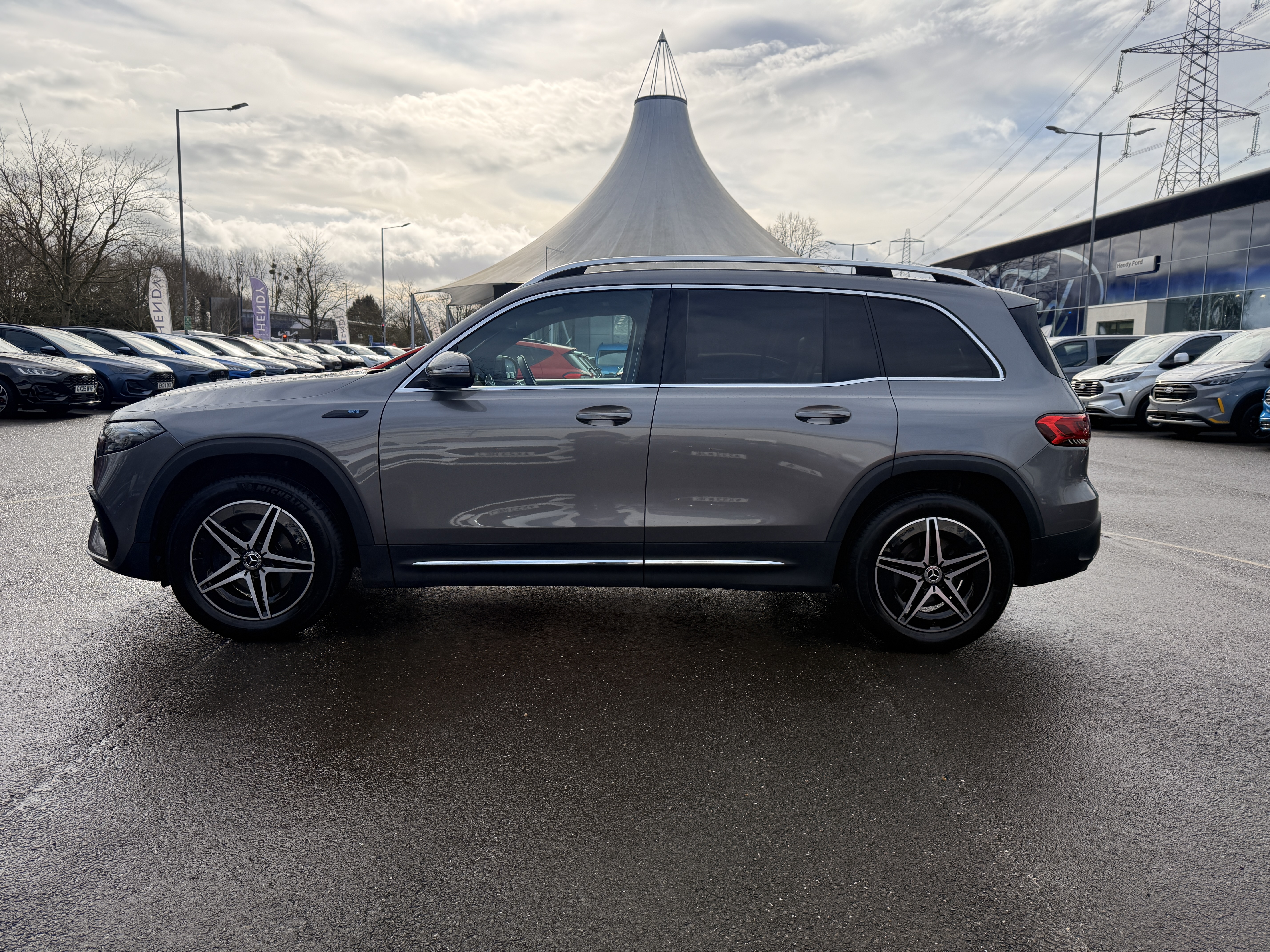 EQB 300 4MATIC 66.5KWH