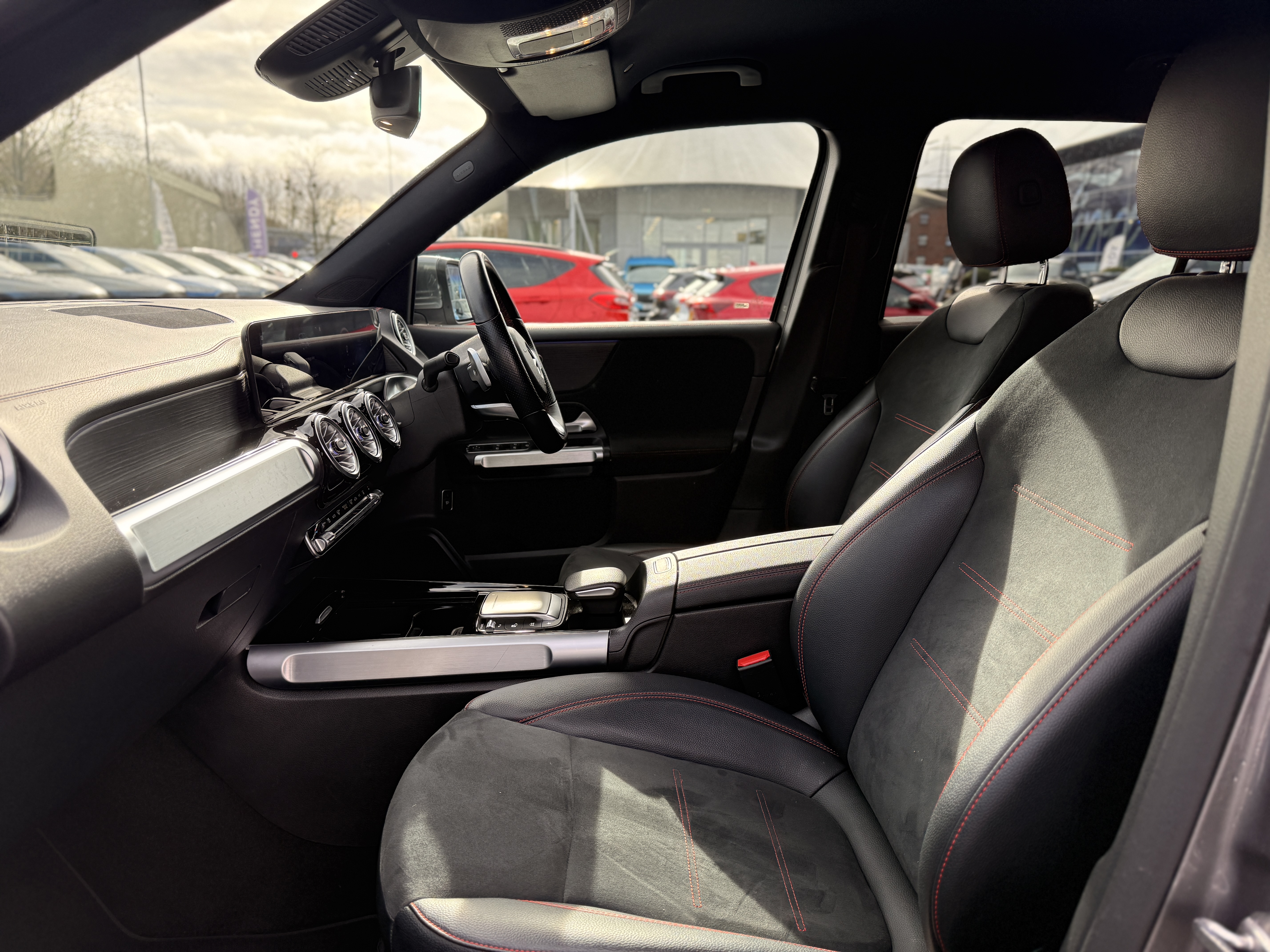 EQB 300 4MATIC 66.5KWH